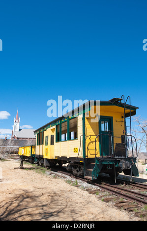 USA, Nevada. Alte Dampfmaschine Zug im Bahnhof der historischen Gold Hill, unsere Seite Virginia City, Nevada. Stockfoto