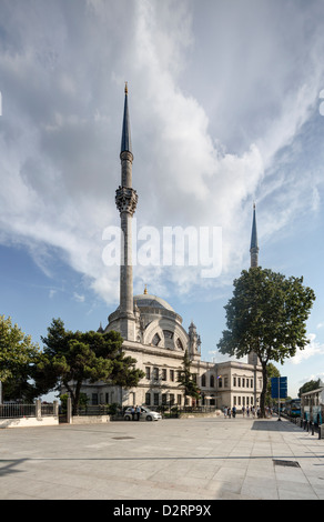 Dolmabahce Moschee, Stadtteil Besiktas, Istanbul, Türkei Stockfoto