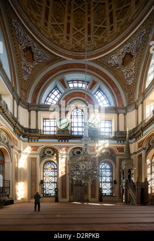 Betsaal, Dolmabahce Moschee, Stadtteil Besiktas, Istanbul, Türkei Stockfoto