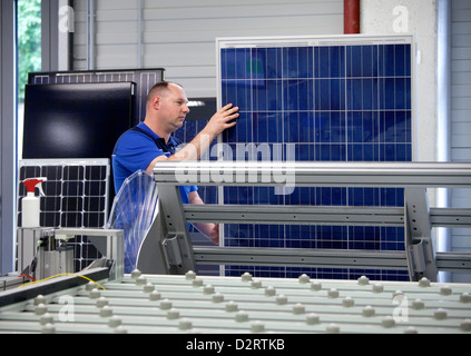 Köln, den TÜV-Rheinland-Solarpruefzentrum Stockfoto