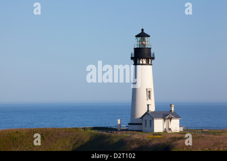 ODER die Küste von Oregon, Newport, Yaquina Head Lighthouse, abgeschlossen im Jahre 1873, 93 Fuß hohen Turm an der Küste Oregons höchste Stockfoto