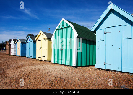 Strandhütten in Felixstowe, Suffolk, England, Vereinigtes Königreich, Europa Stockfoto