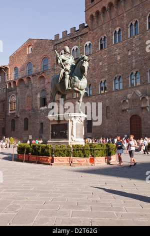 Die Reiterstatue von Cosimo ich de Medici von Gianbologna in Piazza della Signoria, Florenz, Toskana, Italien, Europa Stockfoto