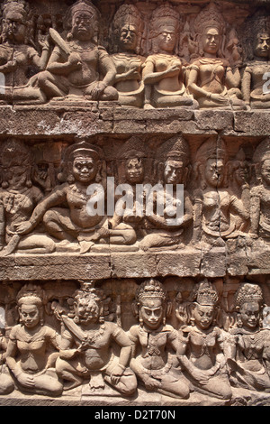 Steinschnitzereien, Angkor Wat, UNESCO-Weltkulturerbe, Siem Reap, Kambodscha, Indochina, Südostasien, Asien Stockfoto