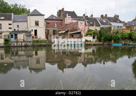 Amiens befindet sich am Rande des Flusses Somme Stockfoto