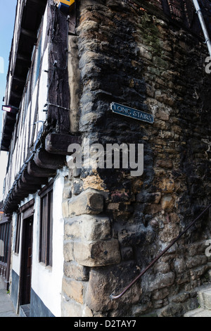 Eingang auf der langen Treppe, die enge, Newcastle Upon Tyne, UK Stockfoto