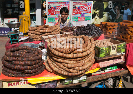 Sheikh Memon Street (Zavari Basar) Mumbai (Bombay) Indien in der Nähe von Crawford Market Stockfoto