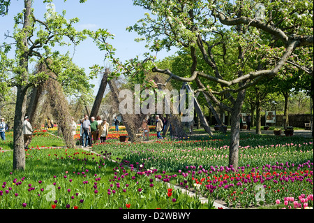 Berlin, Deutschland, Besucher im Britzer Garten Stockfoto