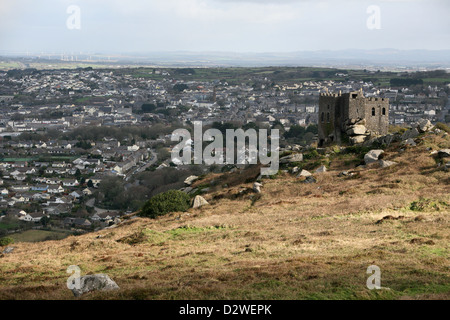 Carn Brae Burg und Restaurant oben Camborne und Redruth, Cornwall Stockfoto