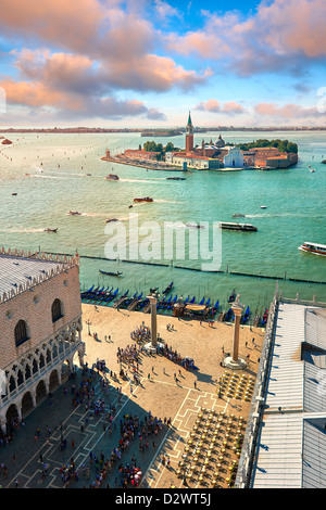 Arial Ansicht Formular Markus Campinale der St.-Markus-Platz und dem Dogen mit der Insel San Giorgio Maggiore Venedig Stockfoto