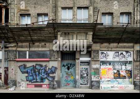 Berlin, Deutschland, heruntergekommenen Gebäude in der Köpenicker Straße Stockfoto