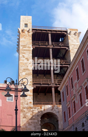 St Pancras Turm (Torre di San Pancrazio) in Cagliari, Sardinien Stockfoto