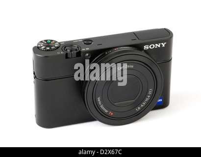 Sony Cyber-Shot DSC-RX100 kompakte Kamera mit dem Objektiv eingefahren Stockfoto