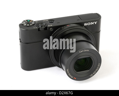 Sony Cyber-Shot DSC-RX100 Kompaktkamera mit der Objektiv erweitert Stockfoto