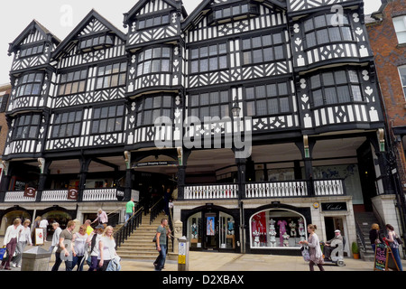 Die einzigartige Bauweise der Zeilen Chester in Chester, Cheshire UK Stockfoto