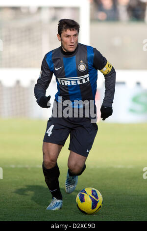 Javier Zanetti (Inter), 3. Februar 2013 - Fußball / Fußball: italienische "Serie A" match zwischen Siena 3-1 Inter Mailand im Stadion Artemio Franchi in Siena, Italien. (Foto von Enrico Calderoni/AFLO SPORT) Stockfoto