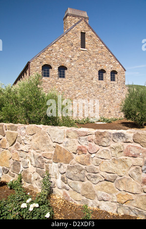 Einem rustikalen Gebäude aus Stein fängt die Atmosphäre der Kalifornien Wein-Land Stockfoto