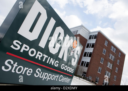 Der Hauptsitz von sporting waren Händler Dick Sporting Goods. Stockfoto