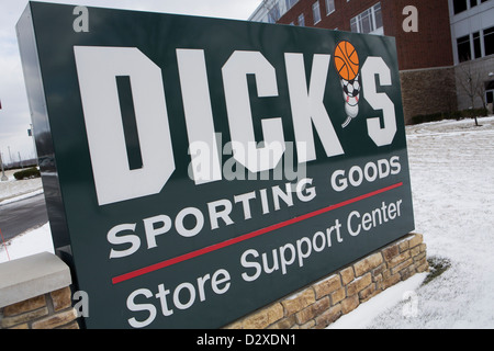 Der Hauptsitz von sporting waren Händler Dick Sporting Goods. Stockfoto