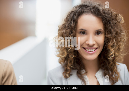 Porträt von lächelnden Geschäftsfrau hautnah Stockfoto