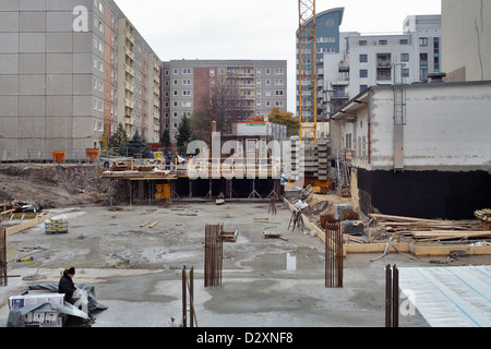 Berlin, Deutschland, vorgefertigte Gebäude und Baustellen in der Mauer in Berlin-Mitte Stockfoto