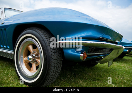 Nahaufnahme Bild eines blauen Autos Chevrolet Corvette Stingray. Stockfoto