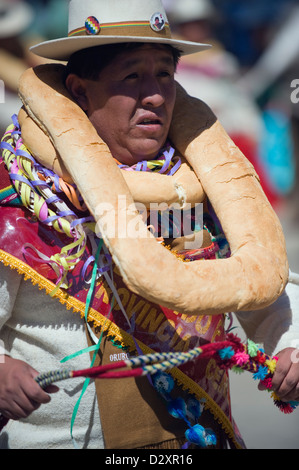 Brot Dekoration Anata Andina Harvest Festival, Karneval, Oruro, Bolivien, Südamerika Stockfoto