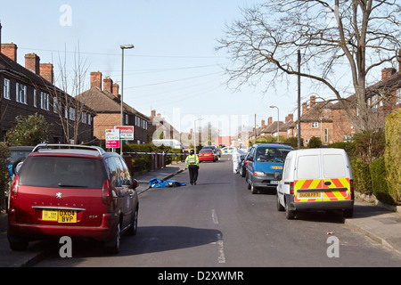 Gesamtansicht der Szene von der tödlichen Messerstecherei Aaron Buron in St Martins Road, Rose Hill, Oxford Stockfoto