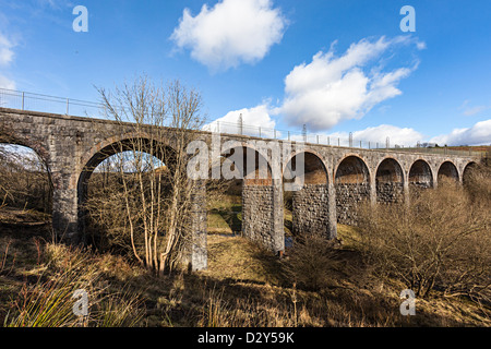 Blaen y Cwm Viadukt Grad II aufgeführten Denkmal aka Nant y Bwch neun Bögen in der Nähe von Tredegar Wales UK Stockfoto