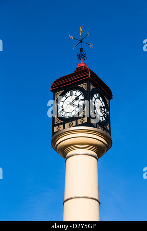 Stadt Clock Tower und Wetterfahne, Tredegar, Blaenau Gwent Stockfoto
