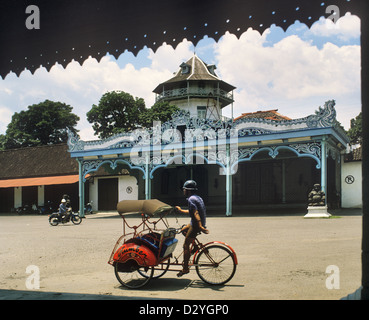 Indonesien, Zentral-Java, Solo, Nordtor des Kraton Surakarta Stockfoto