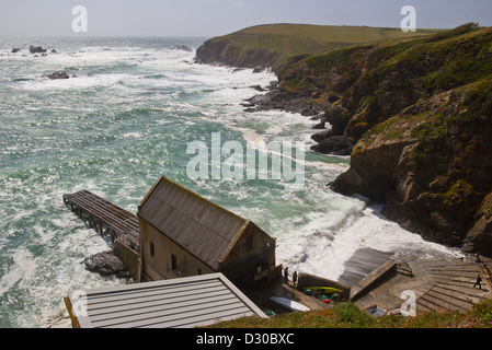 Cornwall, England.  Die alten Lifeboat Station Lizard Point Stockfoto