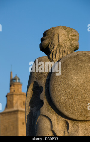 BREOGÁN DENKMAL (© XOSE CID MENOR 1995) HERKULESTURM RÖMISCHE LEUCHTTURM LA CORUNA GALIZIEN SPANIEN Stockfoto