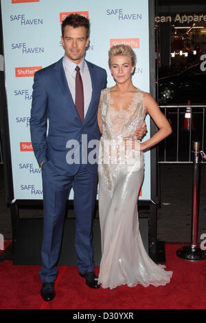 JOSH DUHAMEL JULIANNE HOUGH sicherer Hafen LOS ANGELES Kalifornien USA PREMIERE 5. Februar 2013 Stockfoto