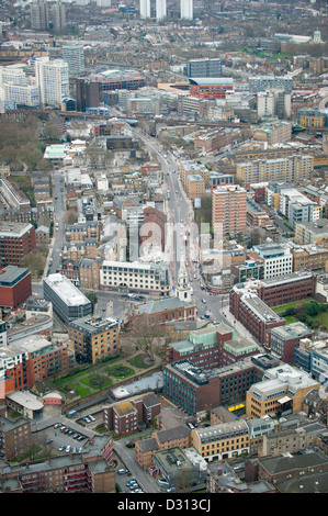 London City Der Shard Blick nach Süden von oben 69. Etage Stadtbild panorama Gebäude Straßen Straßen verkehr Stockfoto