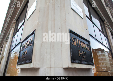 Selfridge & Co (Selfridges) high-End-Kaufhaus von Harry Gordon Selfridge gegründet 1909, Oxford Street London England UK Stockfoto