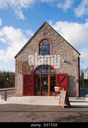 Der Schlamm Dock Deli und Café in der Nähe der Wapping wharf Entwicklung in Bristol Bristol Hafen Essen Stockfoto