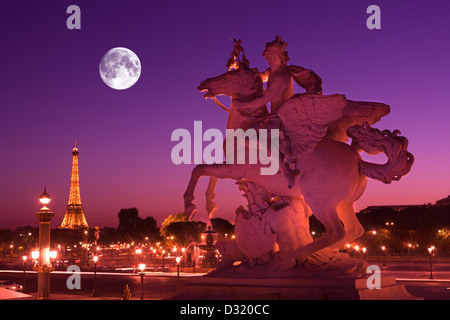 MERCURY REITEN PEGASUS STATUE PLACE DE LA CONCORDE PARIS FRANKREICH Stockfoto