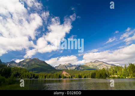 Strbske Pleso, See in der Slowakei in der hohen Tatra Stockfoto