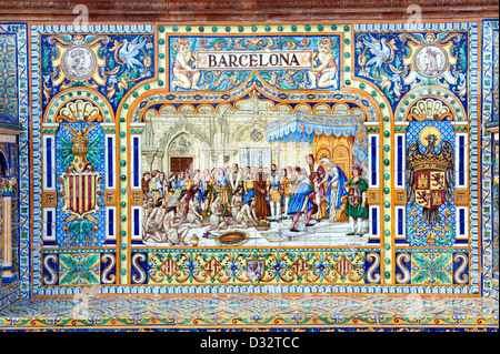 Einem der gefliesten Provinz Nischen aus Barcelona in die Plaza de Espana in Sevilla, Spanien Stockfoto