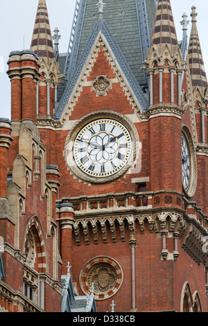 Internationaler Bahnhof St Pancras in London Stockfoto