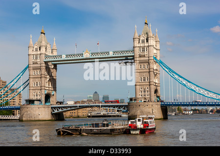 Tower Bridge über die Themse, London, England, Vereinigtes Königreich, Europa Stockfoto