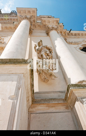 Nachschlagen von Spalten der Basilica dei Santi Felice e Fortunado, Vicenza, Italien Stockfoto