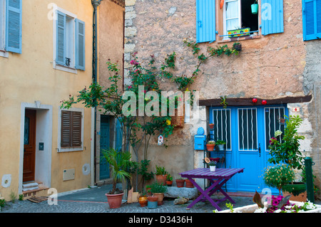 Typisches historisches Dorf Montauroux Var Provence Frankreich Stockfoto