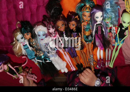 Sammlung von Monster High Puppen Stockfoto