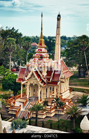 Alte buddhistische Krematorium im Wat Chalong. Thailand, Phuket. Stockfoto