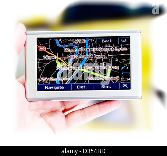 GPS in der Hand eines Mannes. Finde deinen Weg! Stockfoto