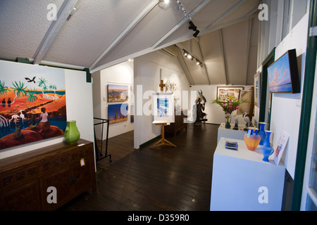 Die Monsson Galerie befindet sich in einer historischen 19. Jahrhundert Meer Kapitänshaus in Broome, Western Australia. Stockfoto