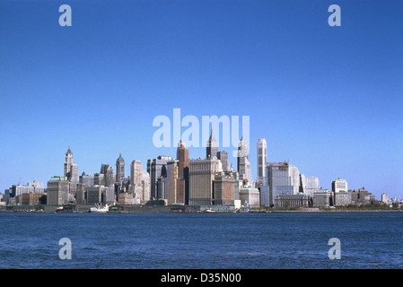 Jahrgang Oktober 1958 Foto, Lower Manhattan vom East River. Stockfoto