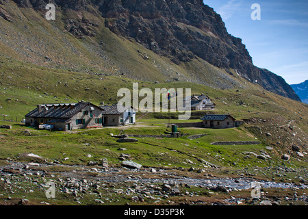 Vittorio Sella refuge cai Sez Biella Route 18 in Valnontey, Nationalpark Gran Paradiso, Italien Stockfoto